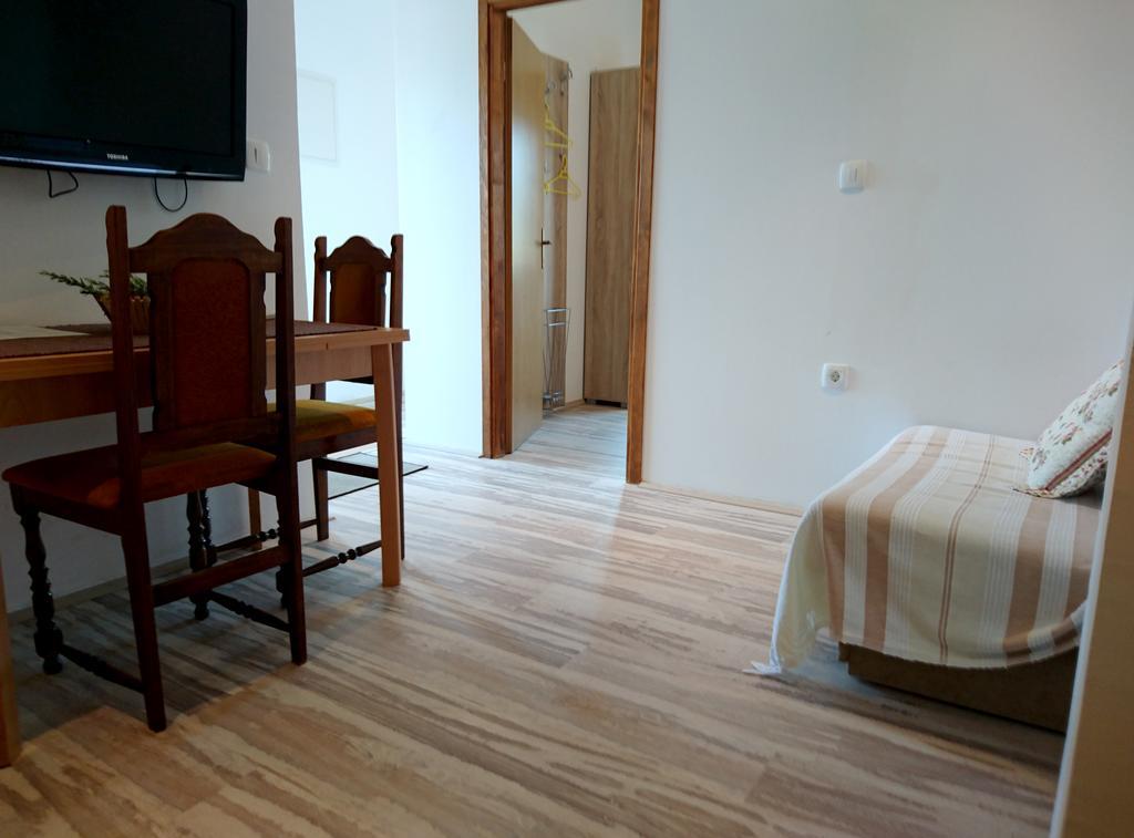 Apartment Cvijanovic Ploce  Exterior foto